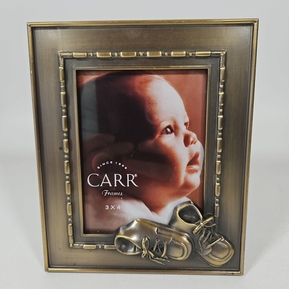 Photo Frame W Baby Booties Vintage 4" X 3" HB Group‎ 1997  Metal